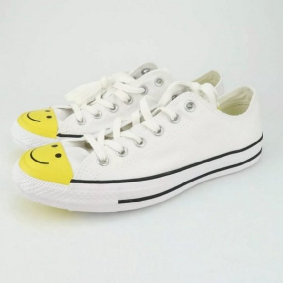 converse all star smiley face